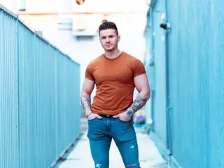 FelixWeston nude real cam