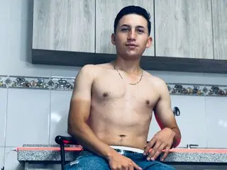 CharlyCambell cam nude toy