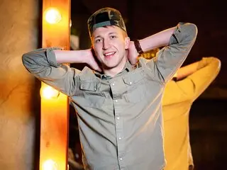 JoshuaKelive online fuck lj