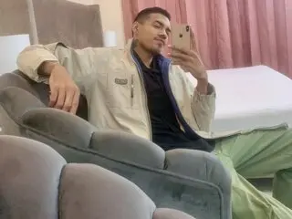 MikaelSunshine photos ass toy