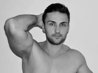 CFloyd recorded naked pics