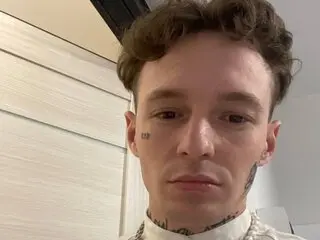 DenMaggic xxx live free