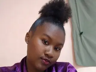 FanirisoaEmina camshow lj livesex