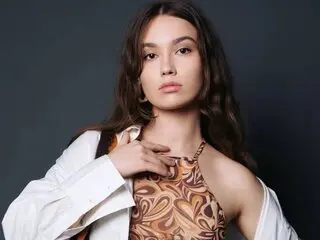 MauraHoese webcam jasmine nude