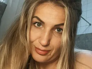 NellyClarckson live photos online