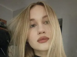 SadieTandon pussy cunt pictures
