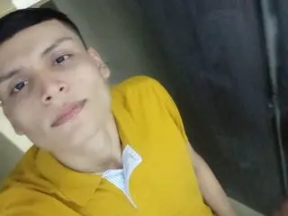 SanthiagoMaximo free livejasmin free