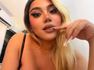 YoshiJenner jasmine webcam ass